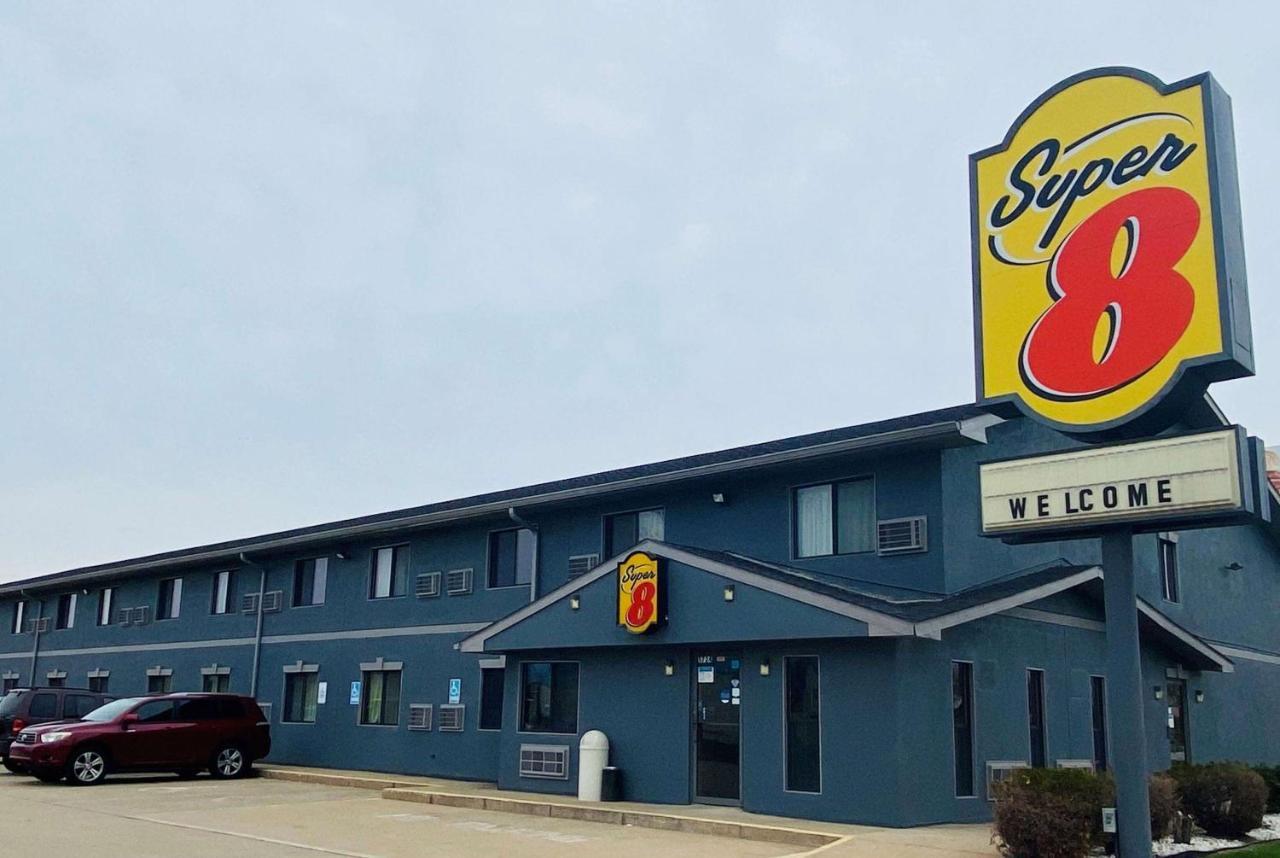 Super 8 By Wyndham Michigan City Esterno foto