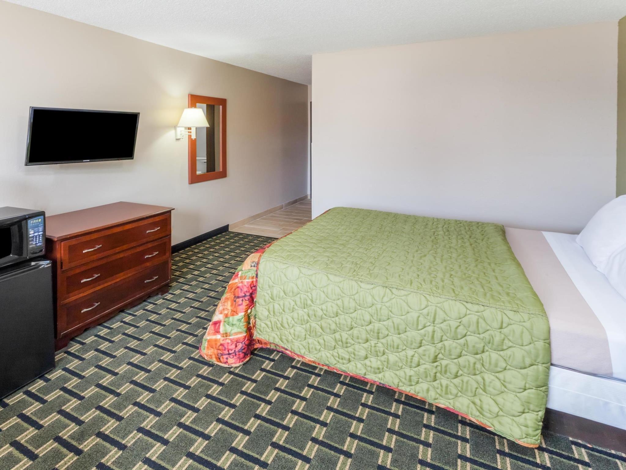 Super 8 By Wyndham Michigan City Esterno foto