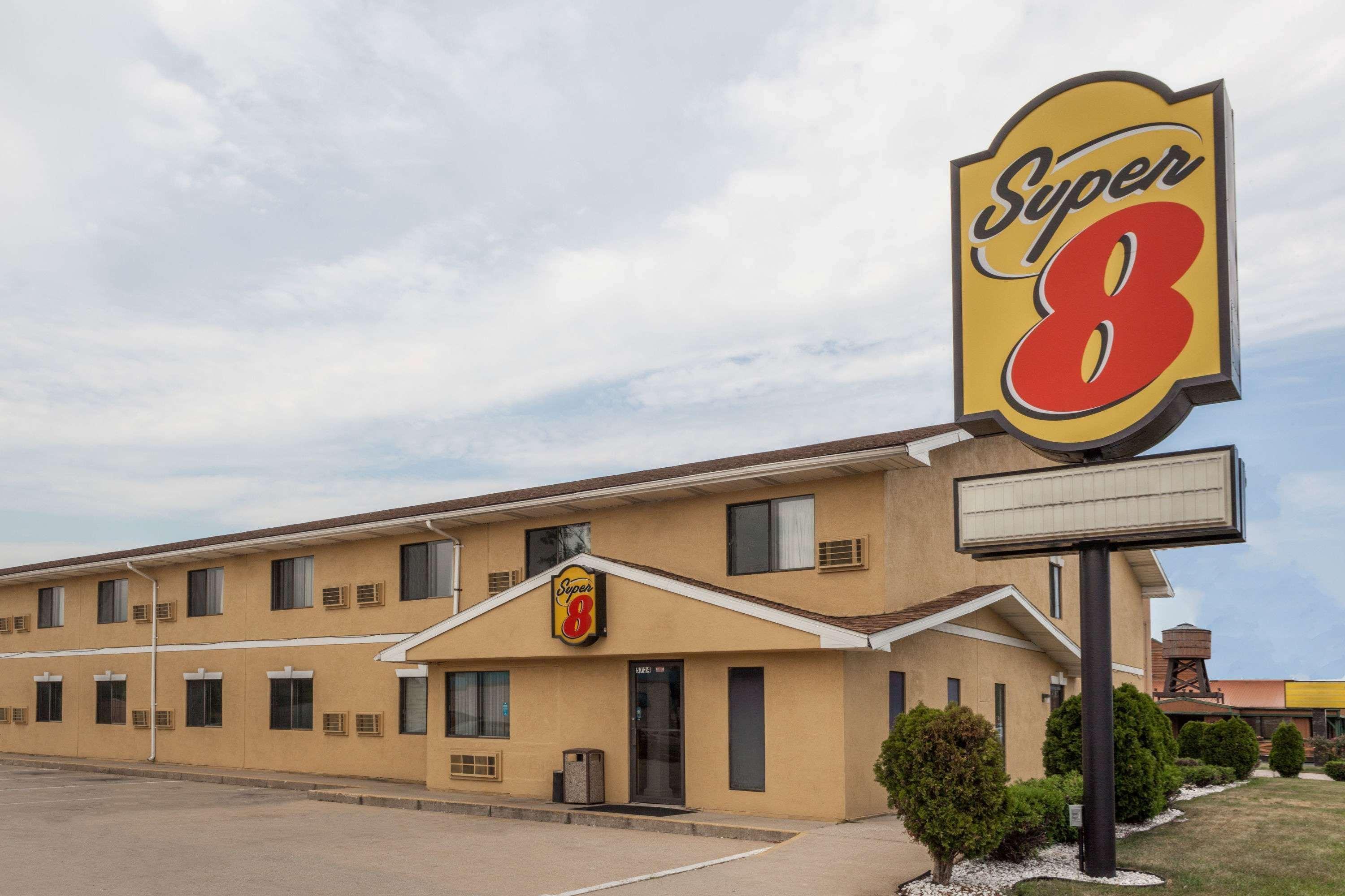 Super 8 By Wyndham Michigan City Esterno foto